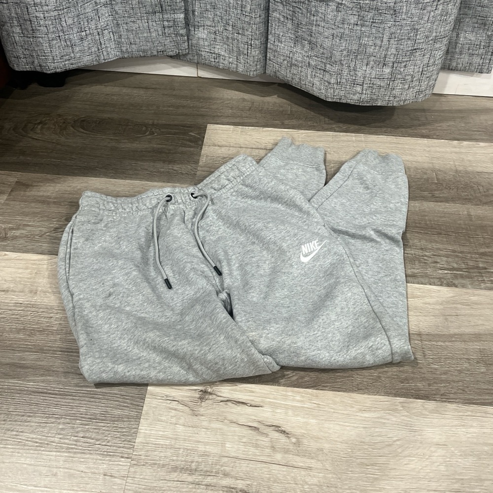 COPY - Nike sweats